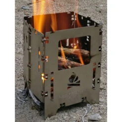 Bushcraft Essentials Bushbox LF Titanium - Hobo-Kocher -Trangia Geschäft BCE 044 Bushbox LF Titanium Action Shot 2