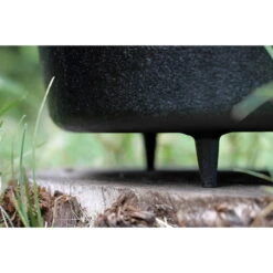 Petromax Feuertopf Ft18 Mit Füßen - Dutch Oven -Trangia Geschäft petromax feuertopf ft 18 mit fuessen dutch oven rl 402431 2 1